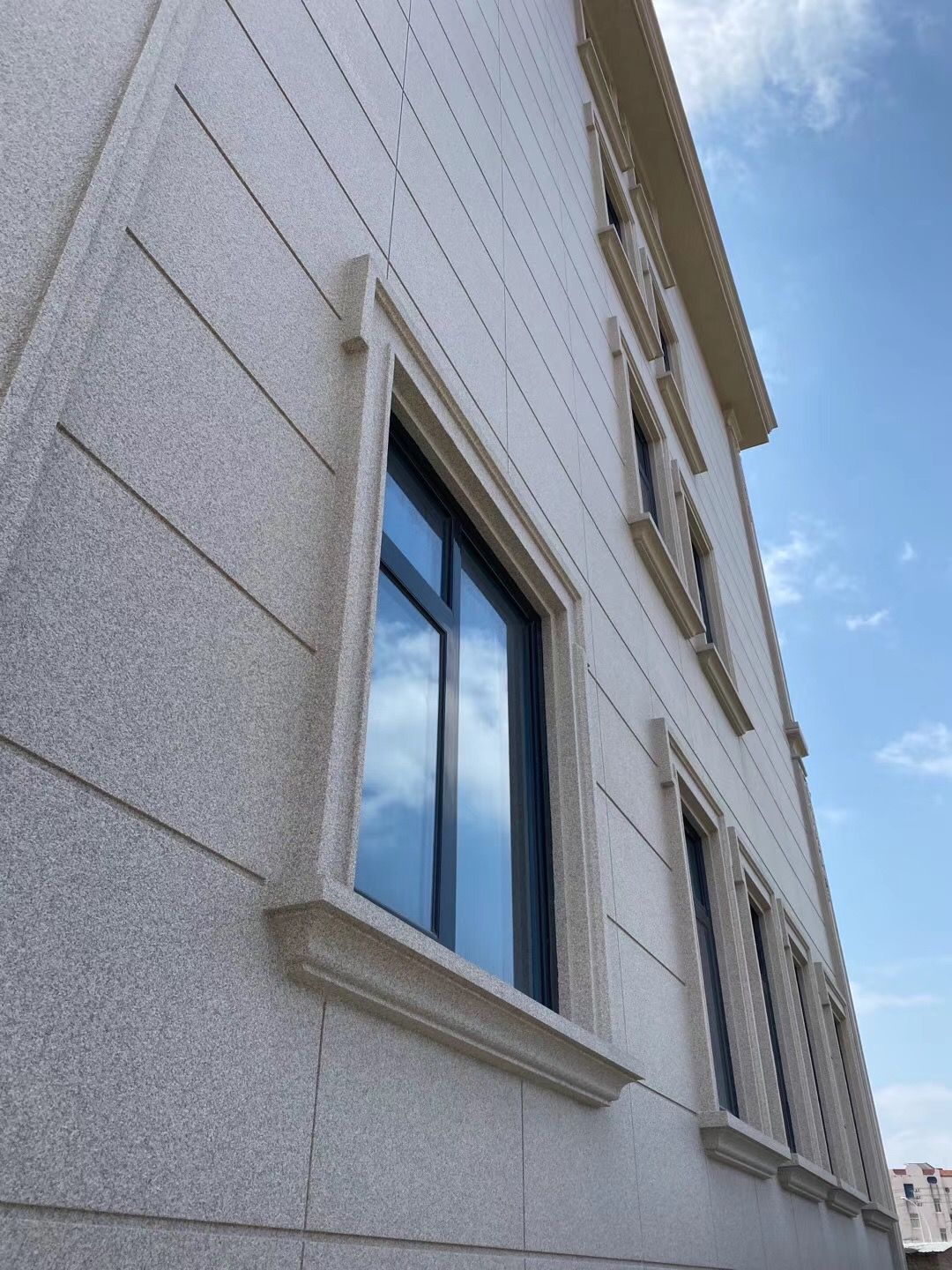 福州夏季仿石漆施工中需要關注的四件事！