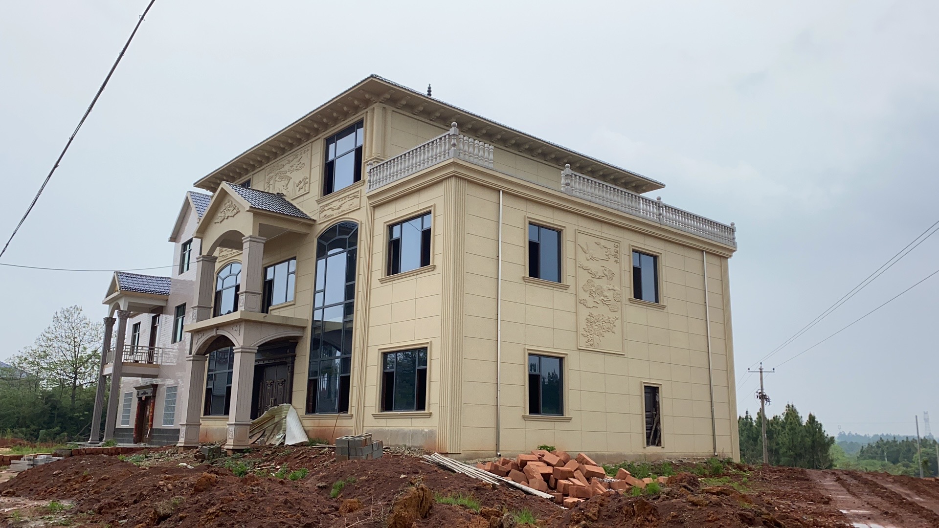 簡要分析水包砂成為外墻涂料的新秀的原因！